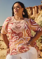 [TS] Taking Shape Elverina Garbara Top Size 22 in Print - Plus Size Women's Clothing Print