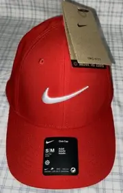 Nike Adult Unisex Training Dri-Fit Club Cap Red/White Swoosh