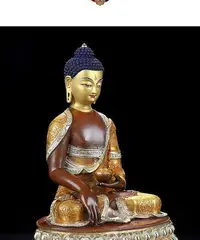 在飛比找Yahoo!奇摩拍賣優惠-黃銅三寶佛釋迦牟尼佛佛像西藏密宗古色鎏金鎏銀釋迦摩尼佛像10