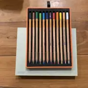 Design by BRUYNZEEL Sakura AQUAREL Holland BOX 12 COLORED PENCIL S Open Box