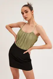Green Plisse Cami Sleeveless Scoop Neck - Size 8, Women's Cami