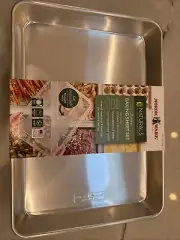 Nordic Ware Naturals 3-Piece Baking Sheet Set With Lid