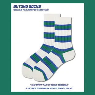 日系復古情侶襪 字母刺繡中筒襪 ins風薄款夏季運動襪 韓版藍色條紋襪子 運動長筒襪