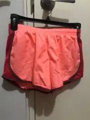 NWT Nike girls pink activewear exercise running shorts size M