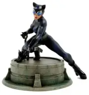 NEW DC Universe Catwoman Statue By Jim Lee Diamond Select GameStop Exclusive