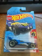 2021 Hot Wheels HW Daredevils Blade Raider #76 Blue