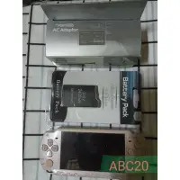 在飛比找Yahoo!奇摩拍賣優惠-（二手）SONY PSP-2007主機/粉色