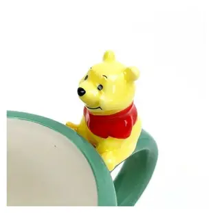 【震撼精品百貨】Winnie the Pooh 小熊維尼 迪士尼 小熊維尼 POOH 造型陶瓷馬克杯 (白玩偶款)*26534 震撼日式精品百貨