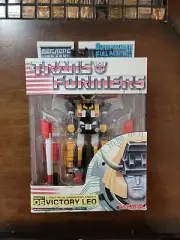 MEGASCF TRANSFOMERS #5 CYBERTRON ARMAMENT KNIGHT VICTORY LEO by TAKARA SABER