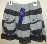 Girl's Very Cute 'Miley Cyrus' Skirt With Two Front Pockets Brand New!