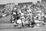 Green Bay Packers Bill Forester in action tackle as Dan Currie ass- Old Photo