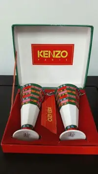 在飛比找Yahoo!奇摩拍賣優惠-(二手生活用品)日本高田賢三Kenzo八角造型高腳杯一對(含