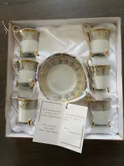 Set Of 6 Italian Design Fine Porcelain Teacup and Saucer Set - New