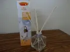 NATURAL GOLD REED DIFFUSER 120ml / 4.05oz LIFE IS BEAUTIFUL