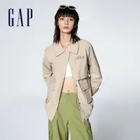在飛比找momo購物網優惠-【GAP】女裝 Logo翻領外套-淺卡其(874469)