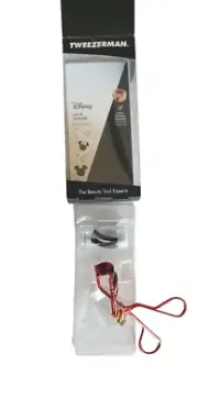 Tweezerman Disney Minnie Mouse Just Imagine Eyelash Curler Red Silicone Comfort