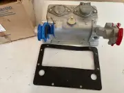 GENUINE HALDEX BE26100 TRAILER NOSEBOX ASSY WITH GLADHANDS NEW OEM