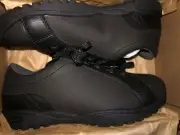 New Keen Kids Sorrento Uniform Shoes Sneakers Boot Black Boy 6 Youth