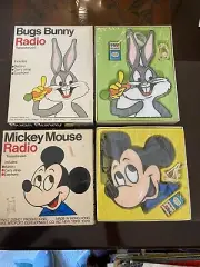 Vintage Walt Disney Mickey Mouse / Bugs Bunny Transistor Radio NEW in Box 1970s