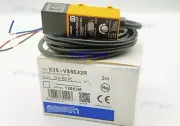 1pcs brand new E3S-VS5E42R proximity switch sensor