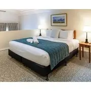 Beauty In The Cbd - 1bed Free Parking Pool