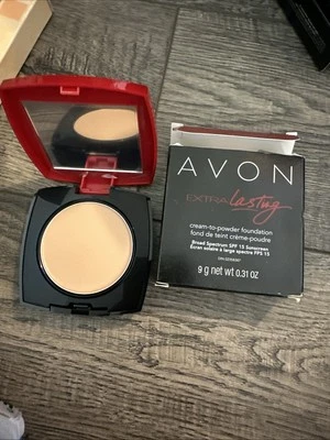 Avon Flawless CREAM-TO-POWDER FOUNDATION Compact 9g, SPF15/ 230N CREAMY NATURAL