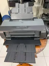 在飛比找Yahoo!奇摩拍賣優惠-EPSON L1300 A3 彩色 連續供墨 噴墨印表機 似