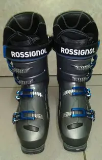 在飛比找Yahoo!奇摩拍賣優惠-【法國名牌 Rossignol】滑雪鞋 Ski Boots 