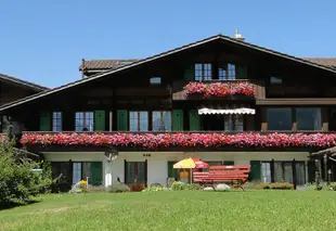 波哥布里克小屋飯店