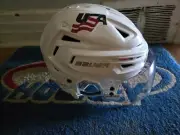 PRO STOCK BAUER RE-AKT 150 TEAM USA HELMET SIZE SMALL W/ BAUER HALF SHIELD