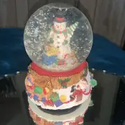 White Christmas Musical Snow Globe