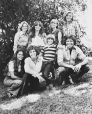 Eight Is Enough TV Series 8x10 Photo