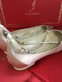 在飛比找Yahoo!奇摩拍賣優惠-Rene Caovilla 緞面珍珠鑽砂平底鞋 淡粉色 志玲