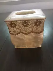 Mimosa Luxury Faux Marble Tissue Box Cover with Beautifully Designed Floral Trim