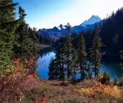 BEAUTIFUL MOUNTAIN LAKE COMPUTER MOUSE PAD 9 X 7