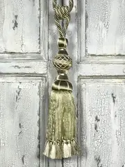 Pair 2 pieces Curtain Tie Backs - 36cm Tassel with ribbons - Cream / Beige