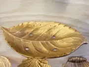 BRASS SOAP HOLDER GOOSEBERRY LEAF DISH WALL MOUNT VINTAGE BATHROOM HOME DECOR