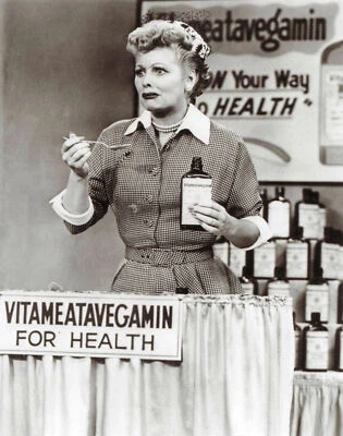 I Love Lucy Lucille Ball Vitameatavegamin B/W 11x14 Photo