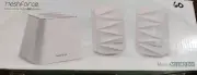 MeshForce M3 M3 Dot Whole Home Mesh WiFi System (1 WiFi Point & 2 Dots