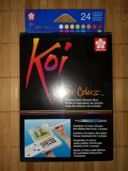 24 Sakura Koi Watercolor Pocket Field Sketch Kit Brush Sponge Mixing Palette