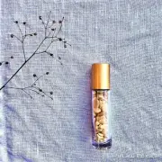 Essential Oil Gemstone Roller Bottle with Crystals Aromatherapy Gift 10ml