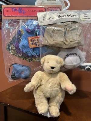 Muffy VanderBear Halloween Muffula Vampire Costume safari outfit and naked bear