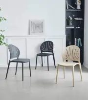 4 x COMMERCIAL PLASTIC CAFE CHAIR Stackable Dining Seat Chairs Beige