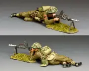 KING & COUNTRY D DAY DD342G BRITISH LYING PRONE BREN GUNNER GRASS BASE