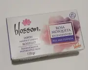 Blossom Jabon Manos Y Cuerpo De ROSA Mosqueta Regeneradora Piel Maltratada 110g