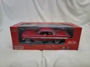 NEW IN BOX SUN STAR 1961 Chevrolet Impala SS 409 in Roman Red Sun Star 1/18
