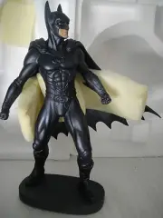 WARNER BROS BATMAN & ROBIN MOVIE George Clooney NIB STATUE 1997 Figure TOY Bust
