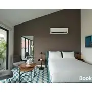 Artistic Loft In Santa Ana