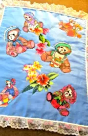 MARIANNE of MAUI QUILT APPLIQUE D TEDDY BEAR CORNER