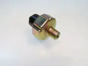 Oil Light Sensor Switch Fits Toyota Carina Corolla Corona Crown Pickup L16-2078 (for: Toyota)